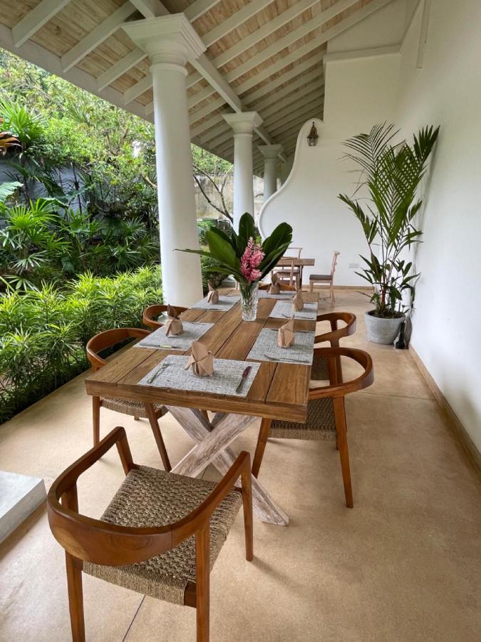 Claire Villa By Younger Villas & Resorts Ахангама Экстерьер фото
