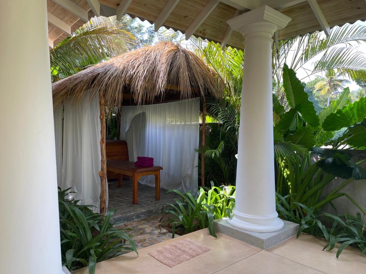 Claire Villa By Younger Villas & Resorts Ахангама Экстерьер фото