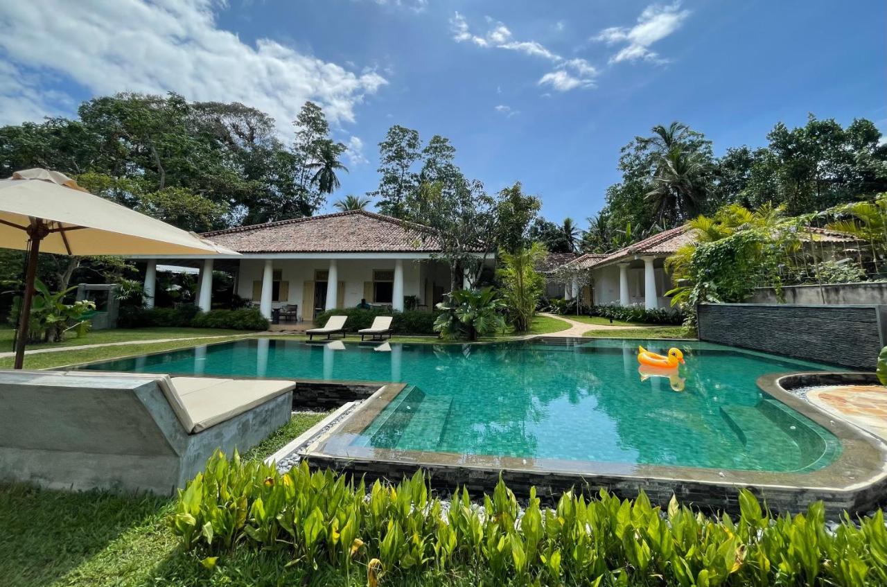 Claire Villa By Younger Villas & Resorts Ахангама Экстерьер фото